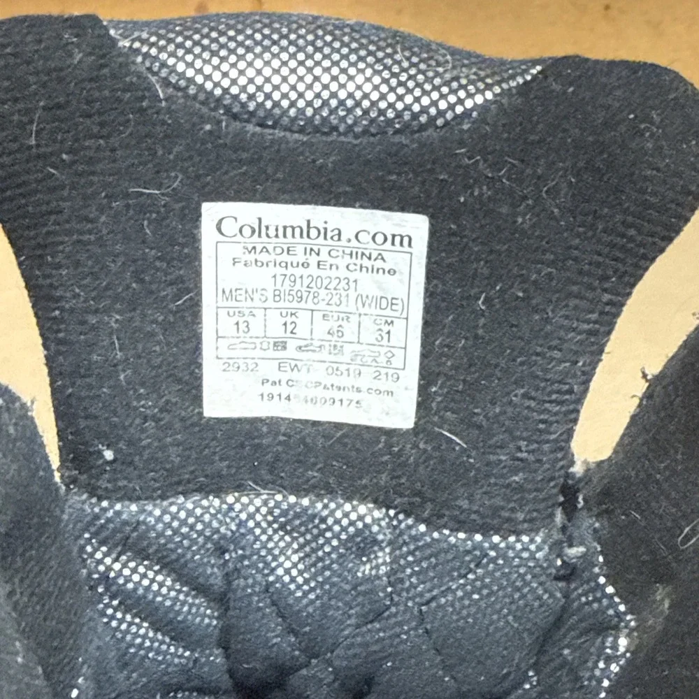 Columbia Bugaboot Plus IV Omni-Heat Winter 200 Boots Men's 10.5 Black BM5978-010